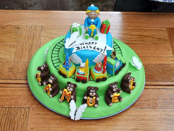 train teddy bears and butterflies birthday cake