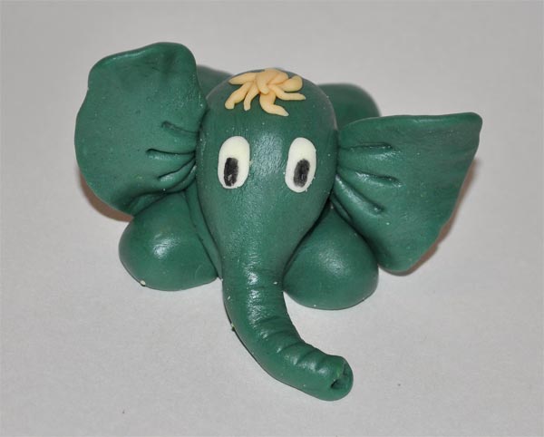 fondant elephant decoration