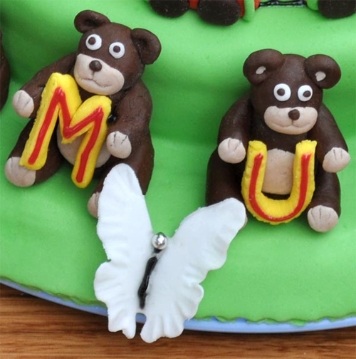 fondant teddy bears and butterfly