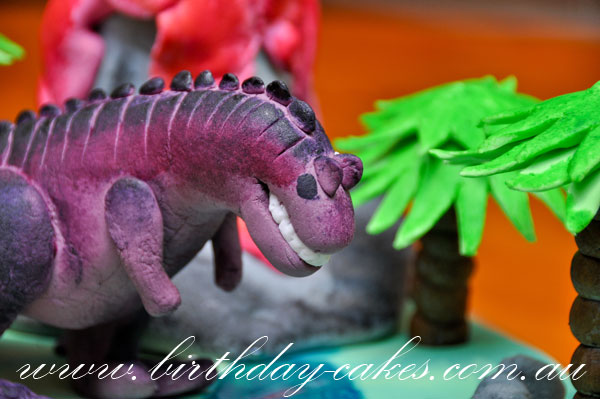 dinosaur birthday cake for boys