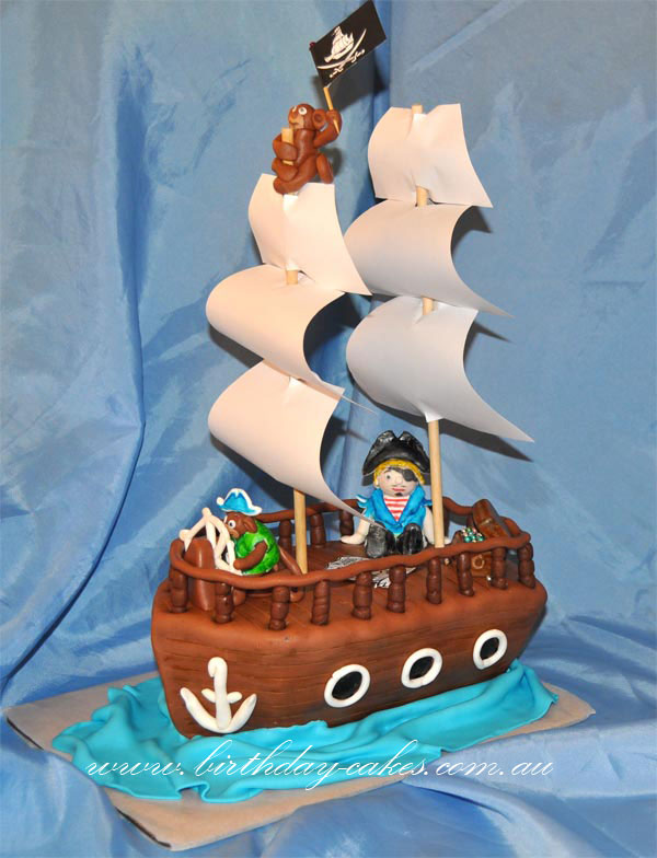 pirate ship birthday cake