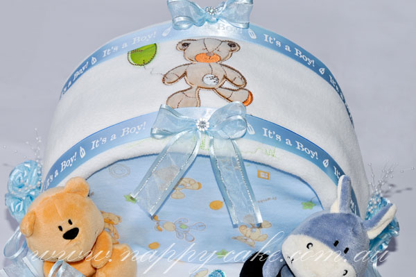 baby shower nappy cake